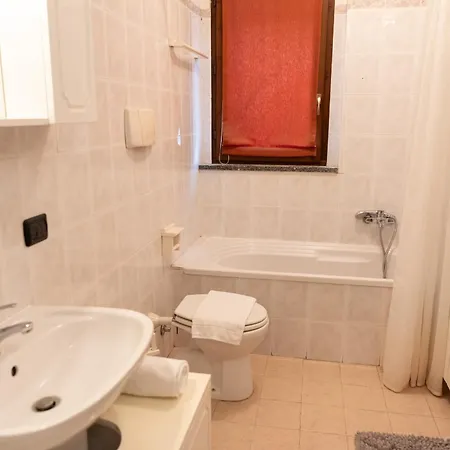 Apartment Cipresso 35 Acquaseria